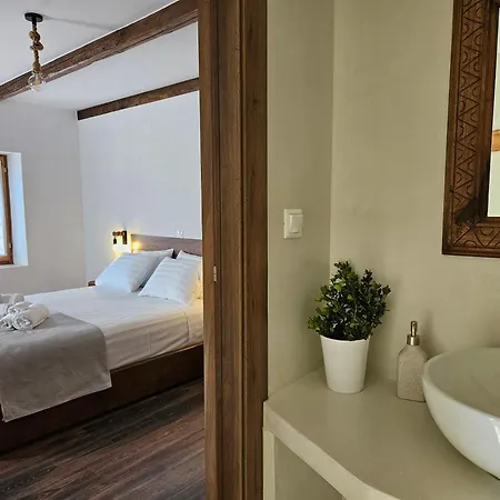 Villa Rouga *
